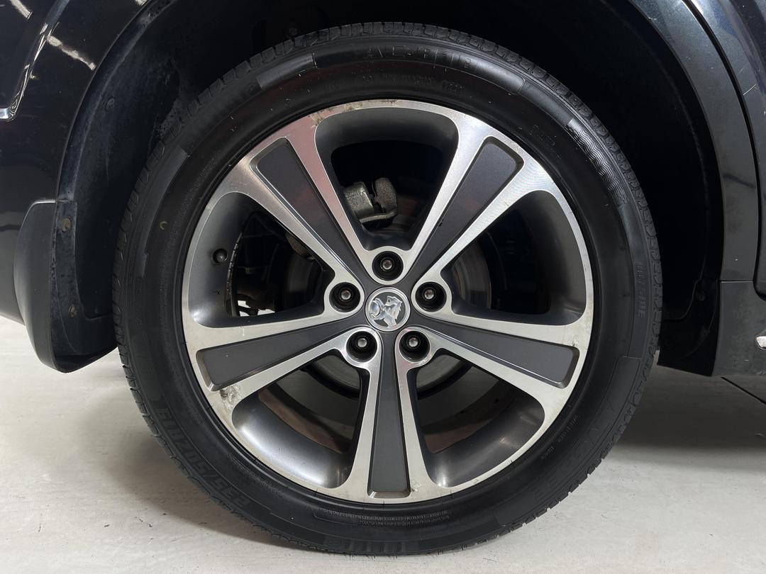 Photo '12' of Holden Captiva 7