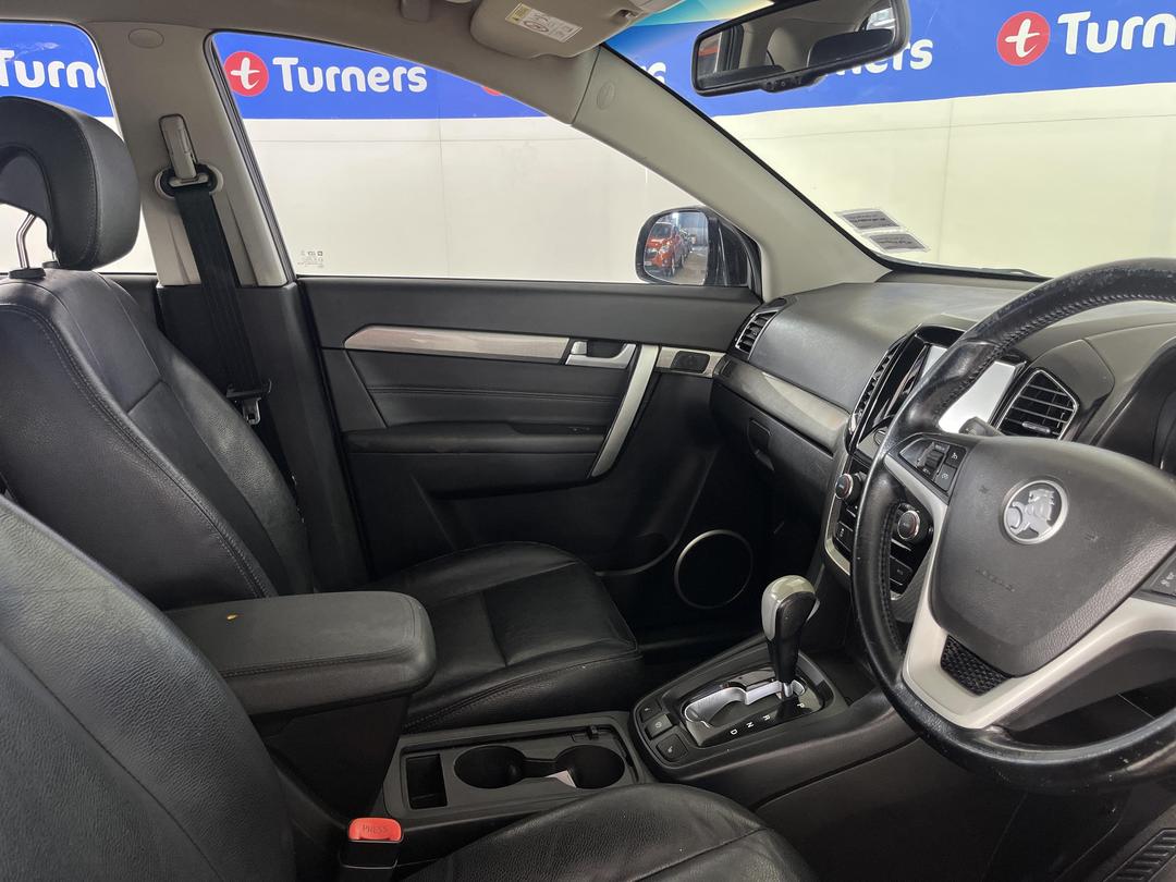 Photo '16' of Holden Captiva 7