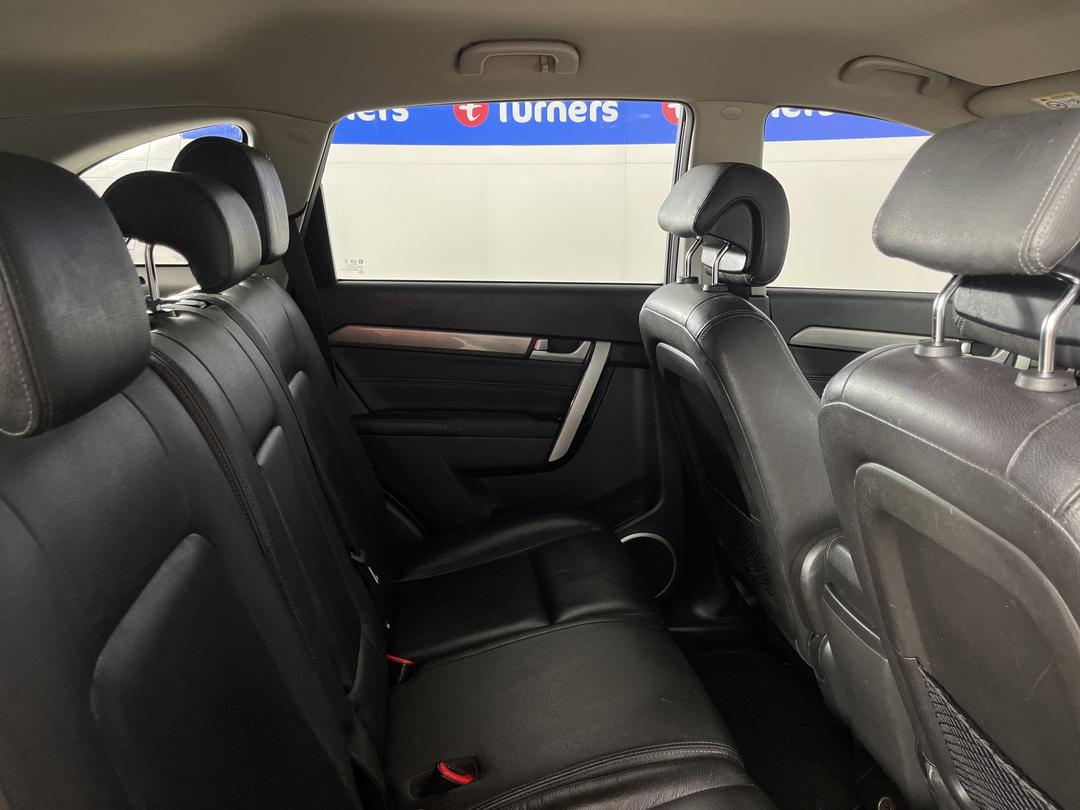 Photo '20' of Holden Captiva 7