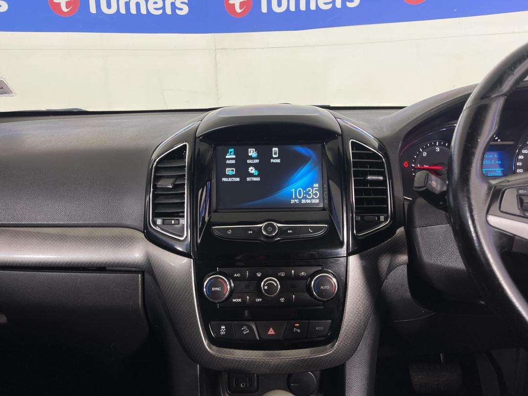 Photo '18' of Holden Captiva 7