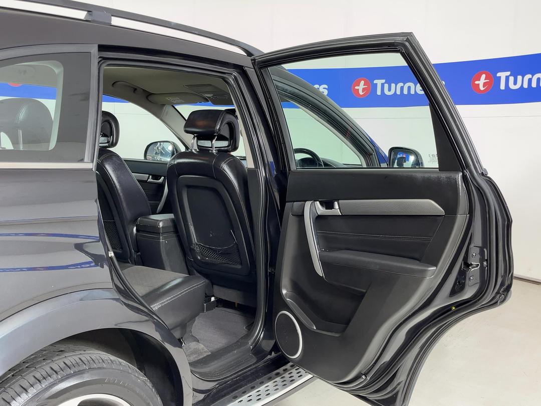 Photo '19' of Holden Captiva 7