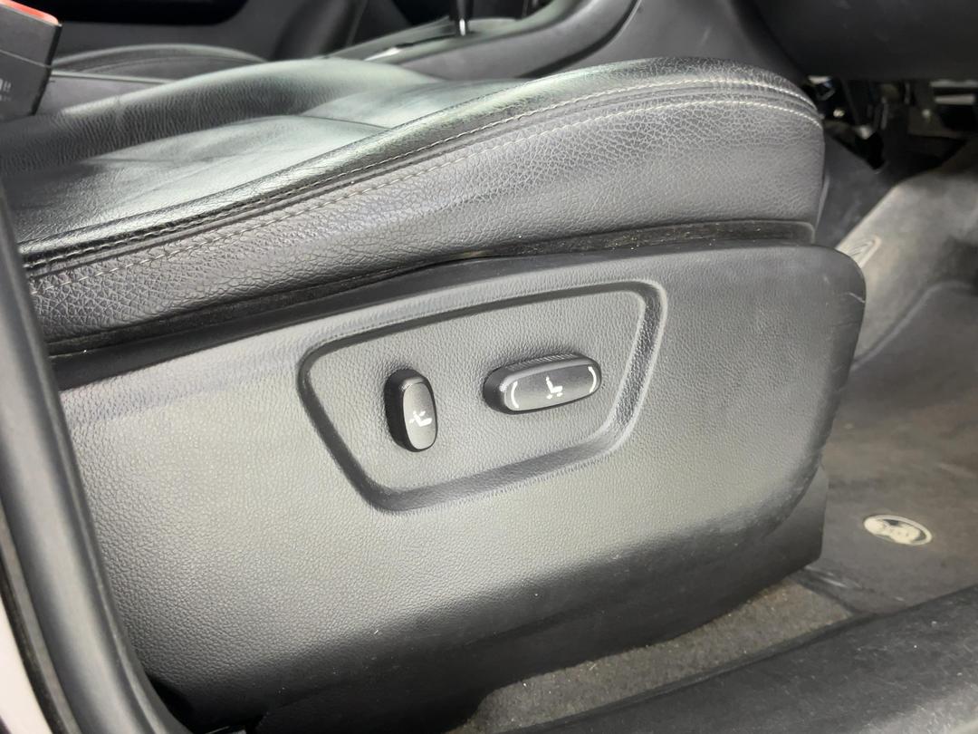 Photo '30' of Holden Captiva 7