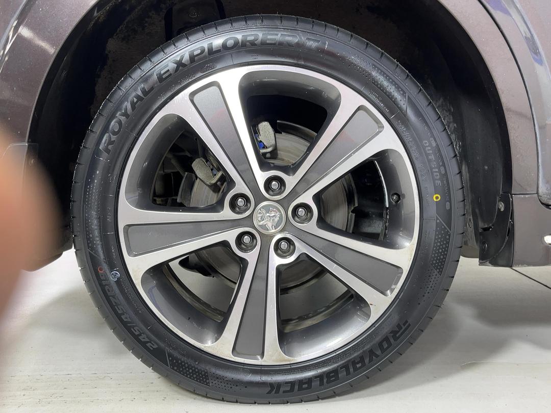 Photo '12' of Holden Captiva 7