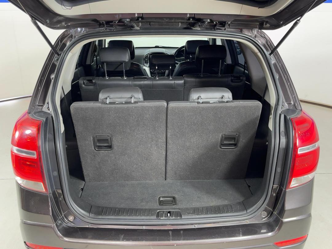 Photo '14' of Holden Captiva 7