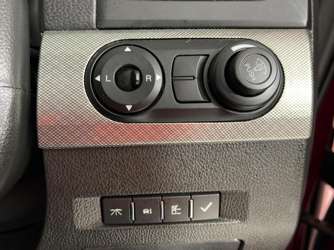 Photo '23' of Holden Captiva 7