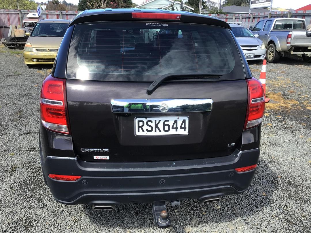 Photo '4' of Holden Captiva 7 LS