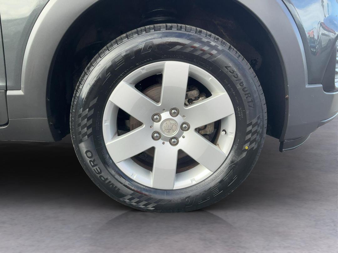 Photo '9' of Holden Captiva 7
