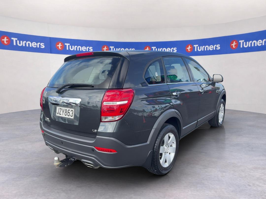 Photo '7' of Holden Captiva 7