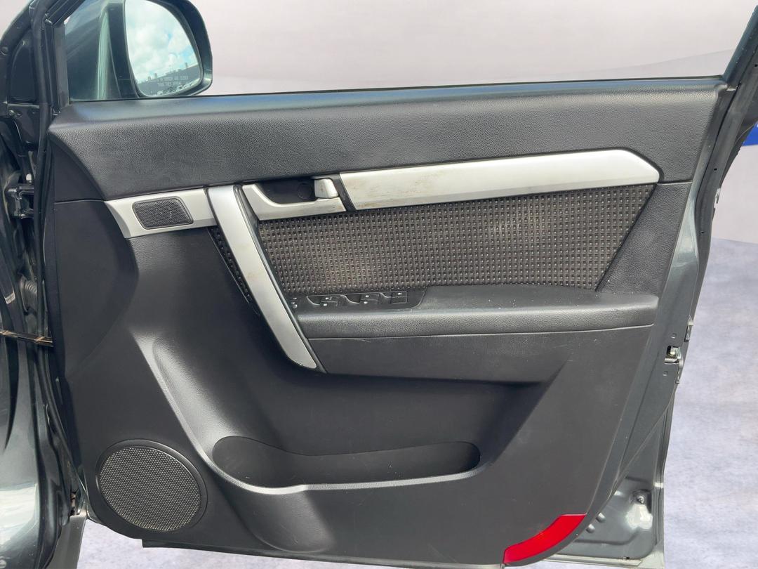 Photo '15' of Holden Captiva 7