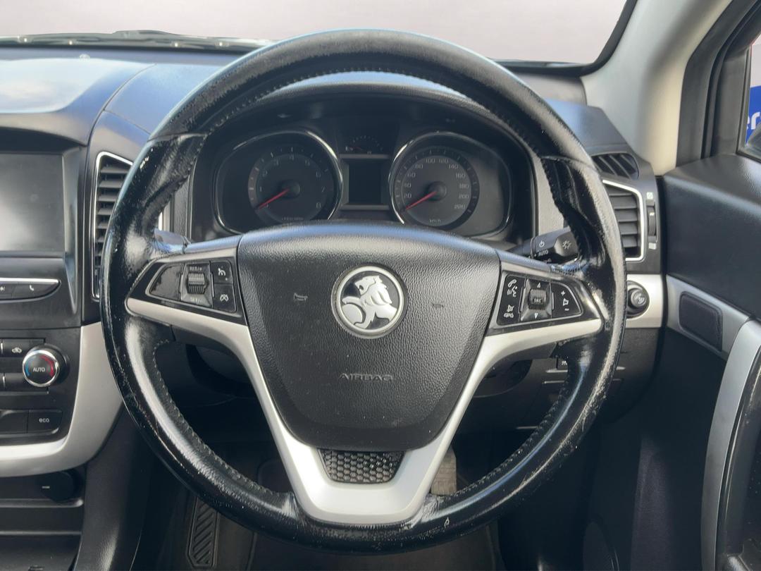 Photo '23' of Holden Captiva 7