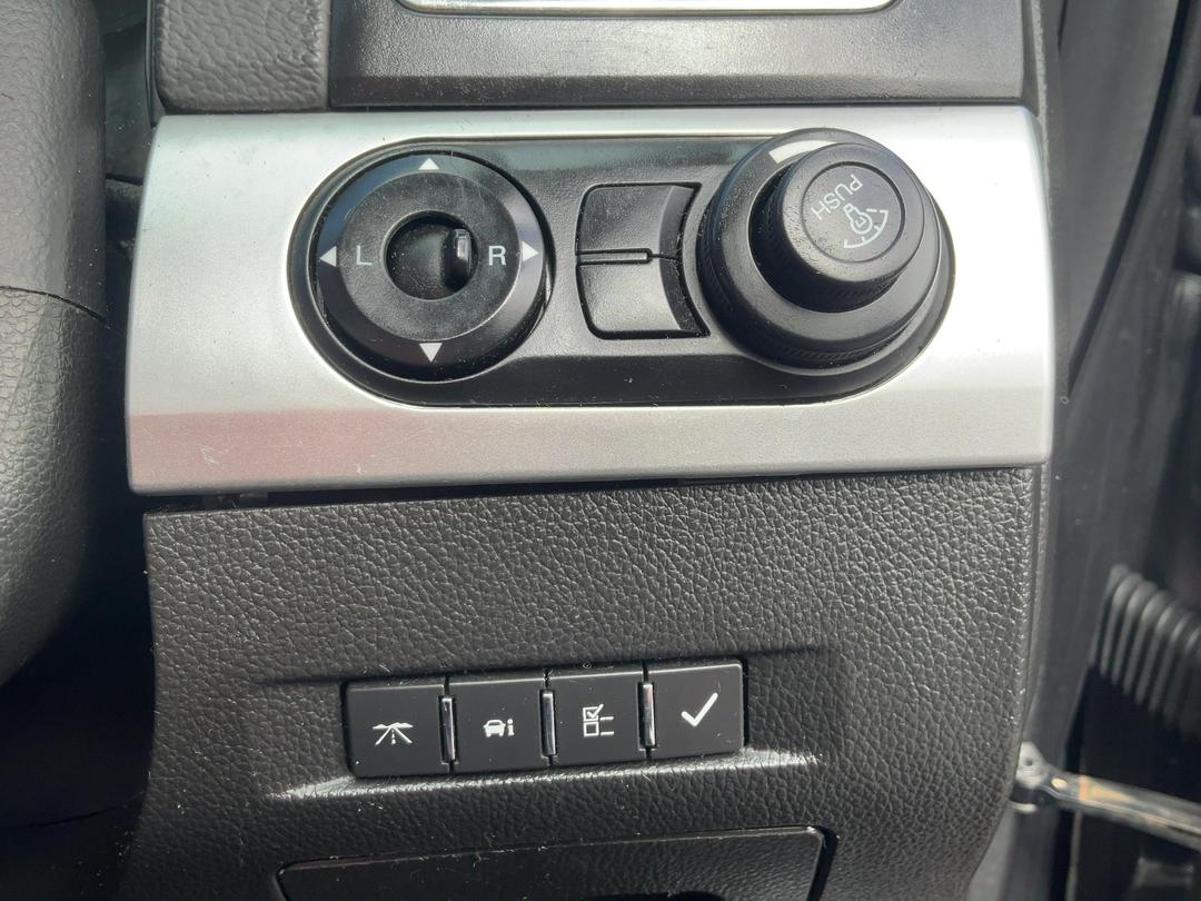 Photo '26' of Holden Captiva 7