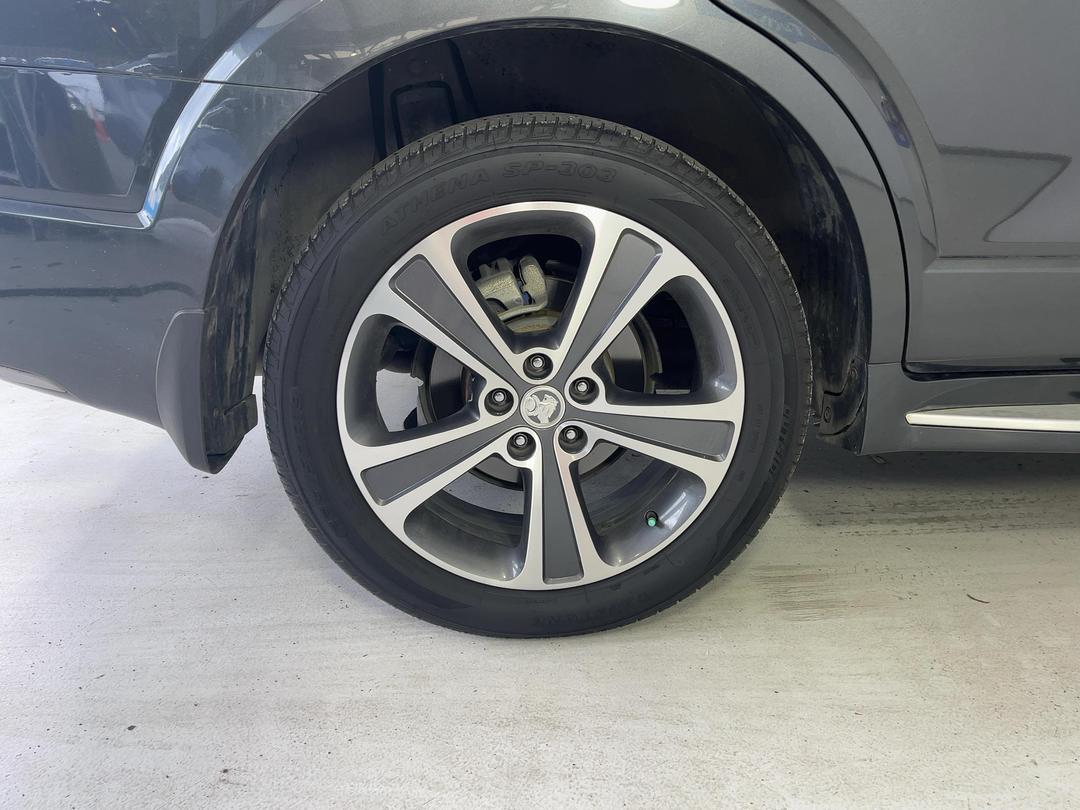 Photo '12' of Holden Captiva 7