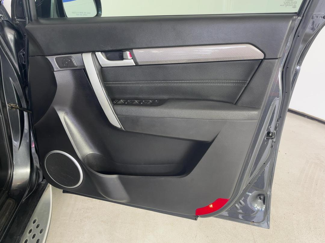 Photo '15' of Holden Captiva 7