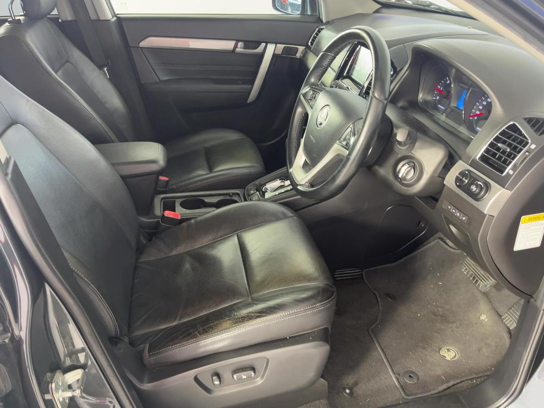 Photo '16' of Holden Captiva 7
