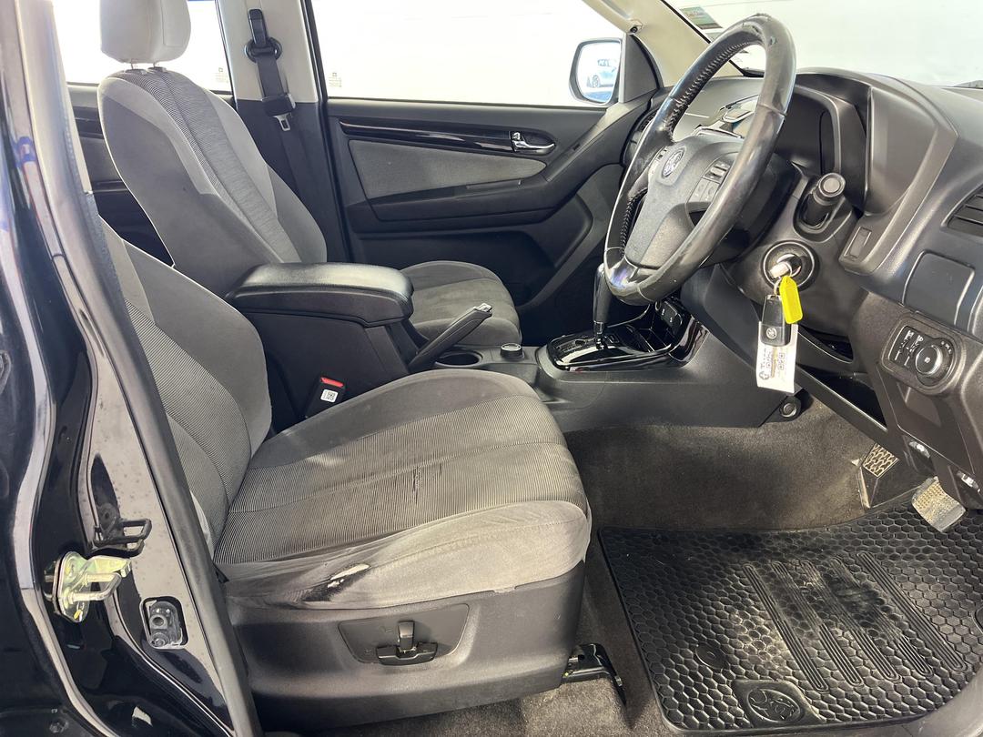 Photo '16' of Holden Colorado