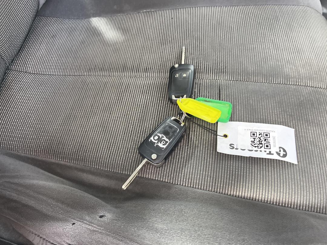 Photo '22' of Holden Colorado