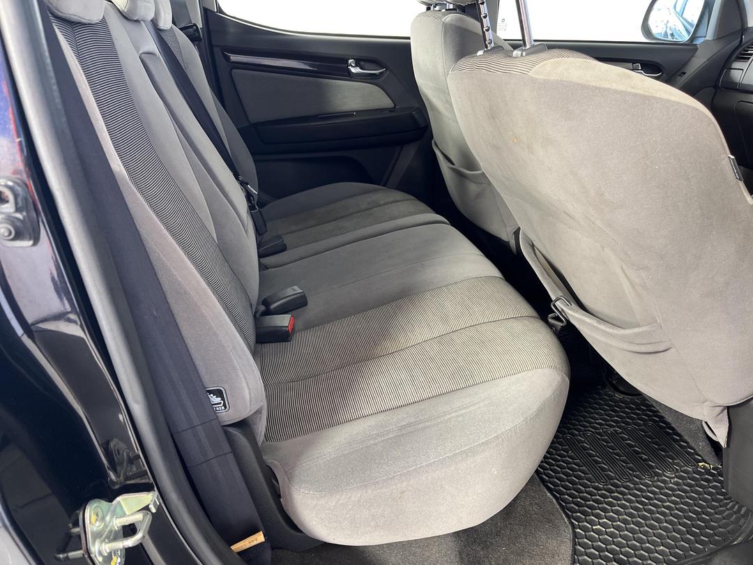 Photo '20' of Holden Colorado