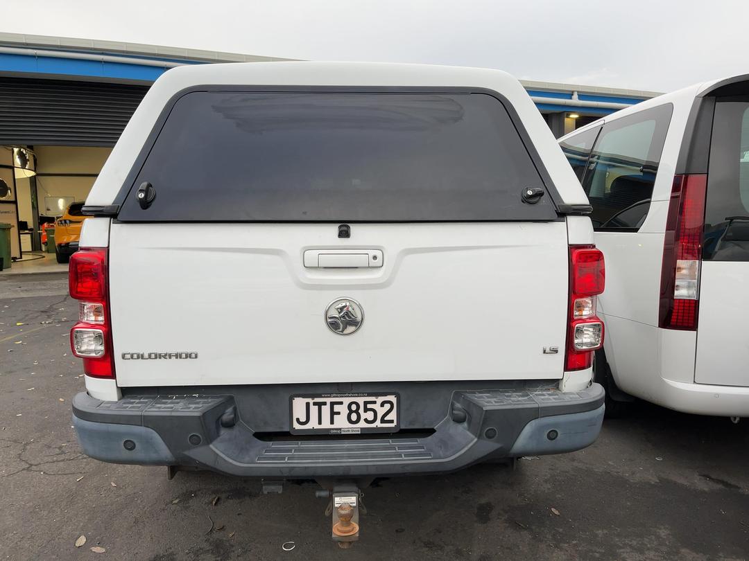 Photo '4' of Holden Colorado LS DC PU