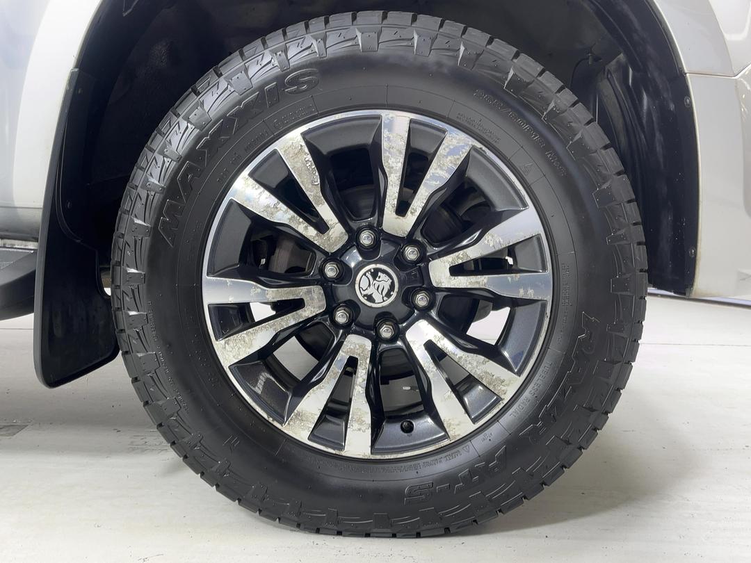 Photo '9' of Holden Colorado
