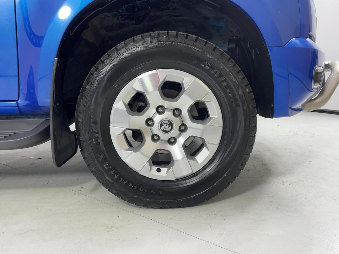 Photo '9' of Holden Colorado