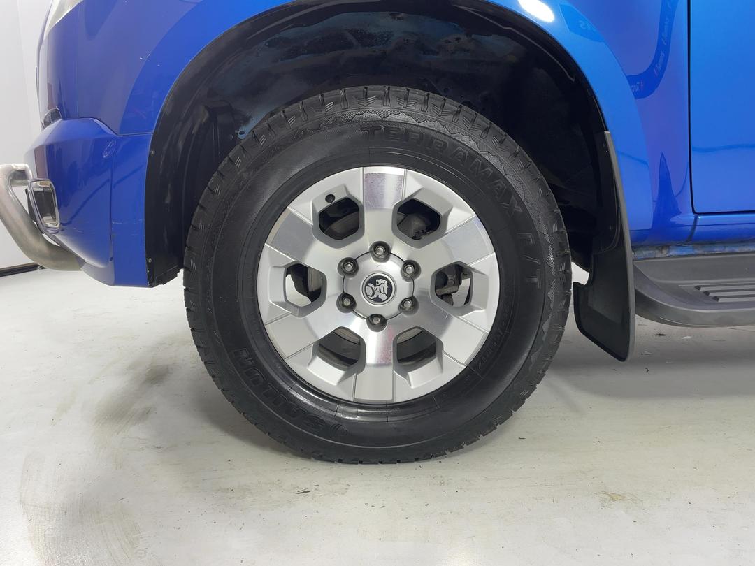 Photo '10' of Holden Colorado