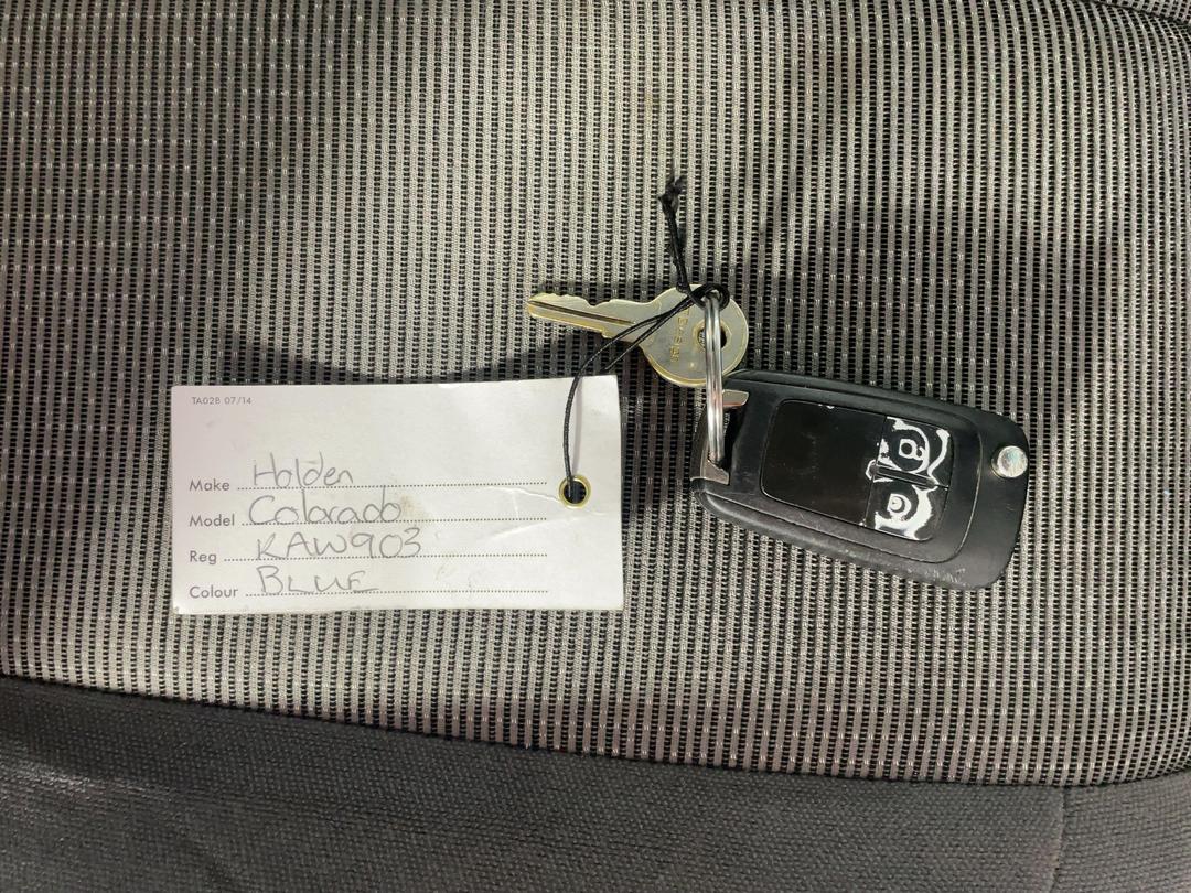Photo '22' of Holden Colorado