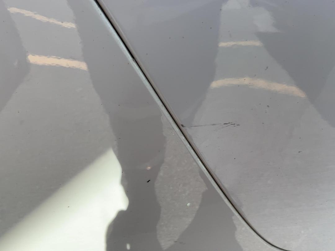Photo '9' of Holden Commodore VF2 SV6 Black Photo '9' of Holden Commodore VF2 SV6 Black