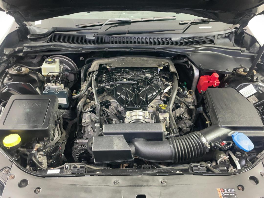 Photo '13' of Holden Commodore