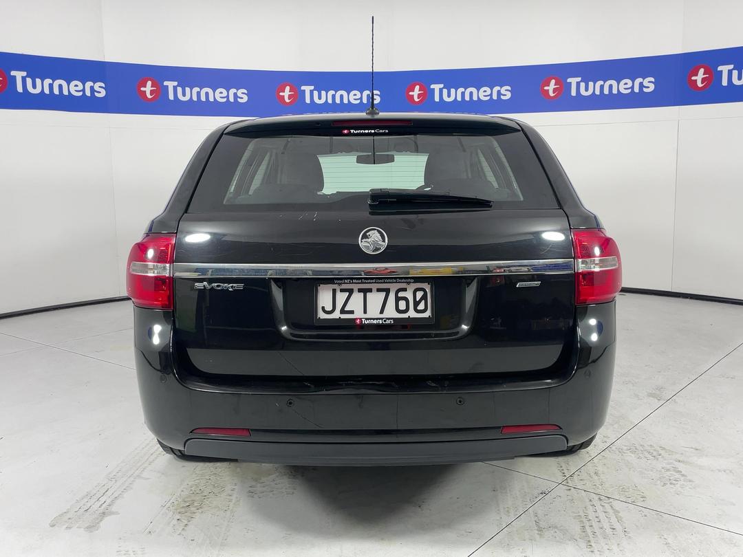 Photo '6' of Holden Commodore