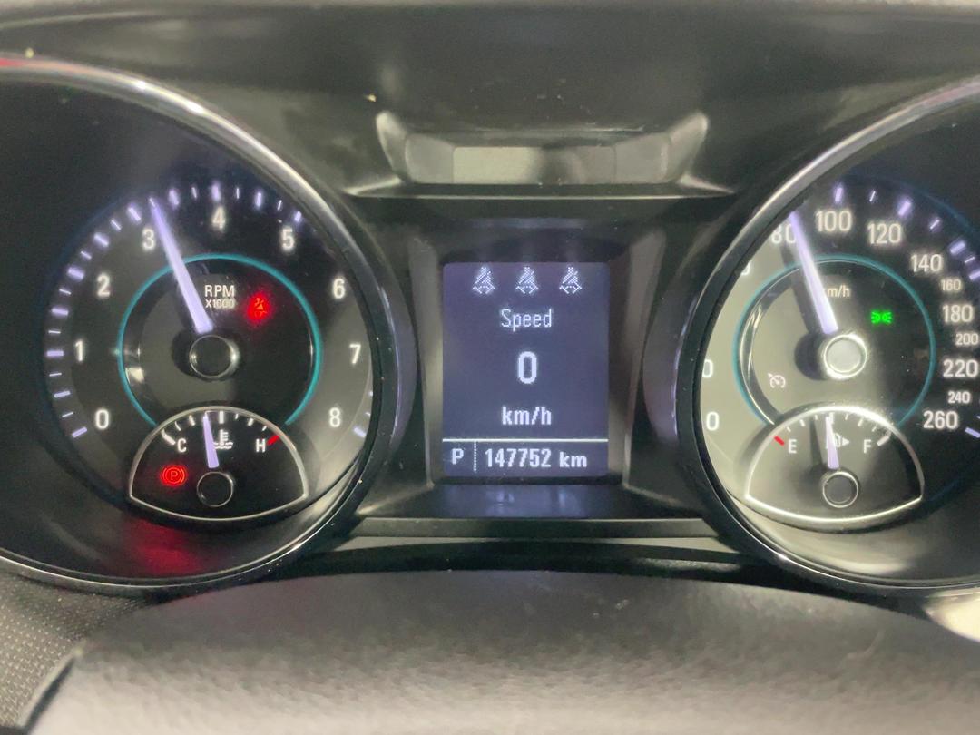 Photo '21' of Holden Commodore