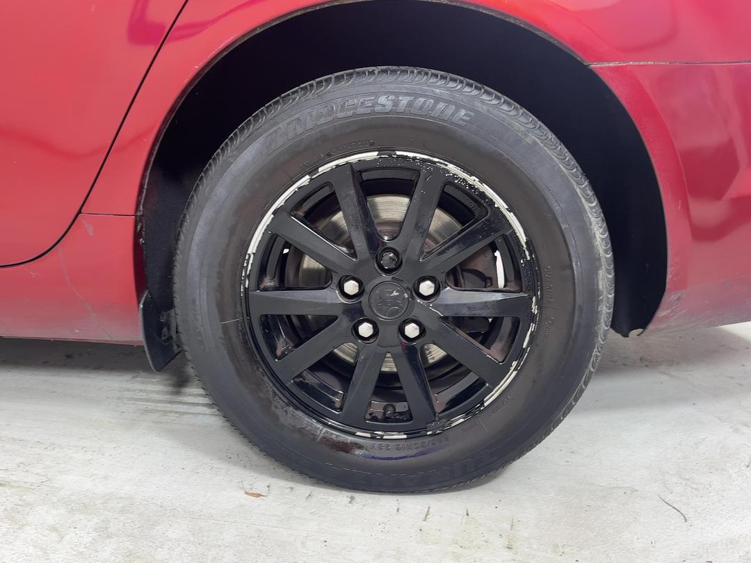 Photo '11' of Holden Commodore