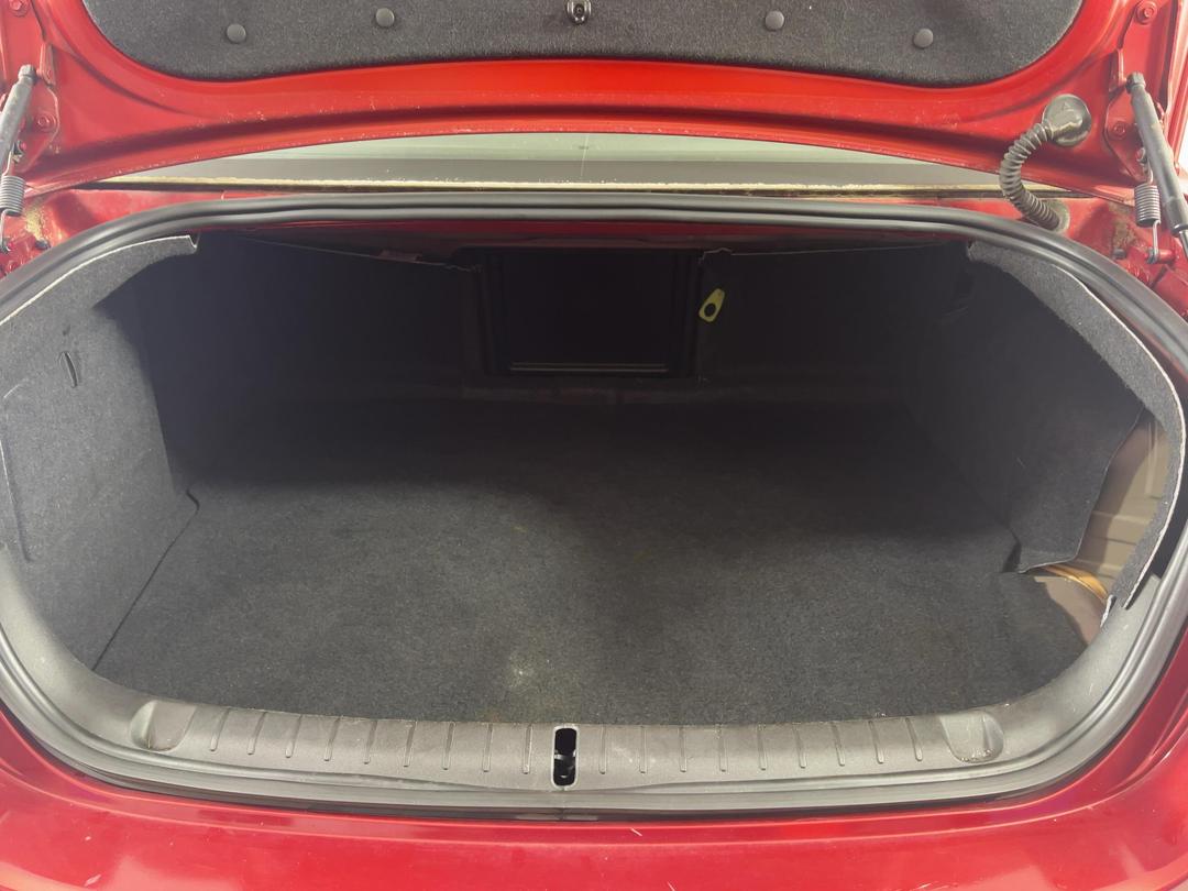 Photo '14' of Holden Commodore