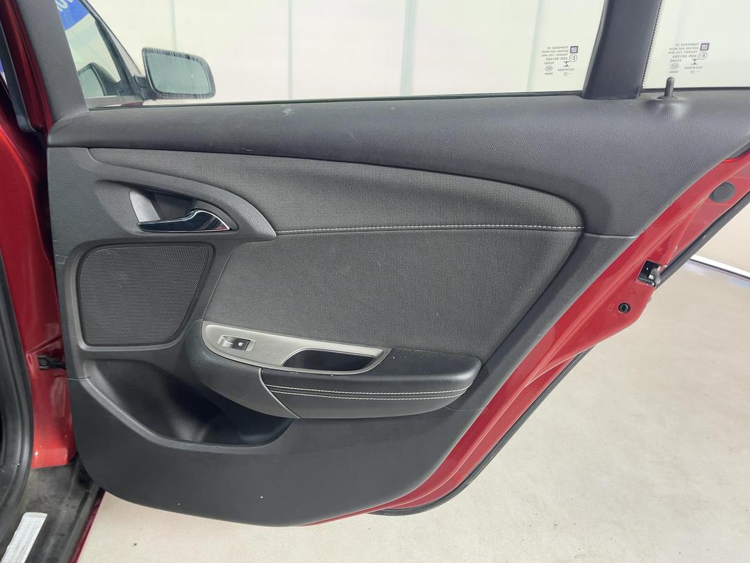 Photo '19' of Holden Commodore