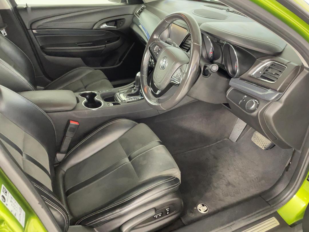 Photo '16' of Holden Commodore