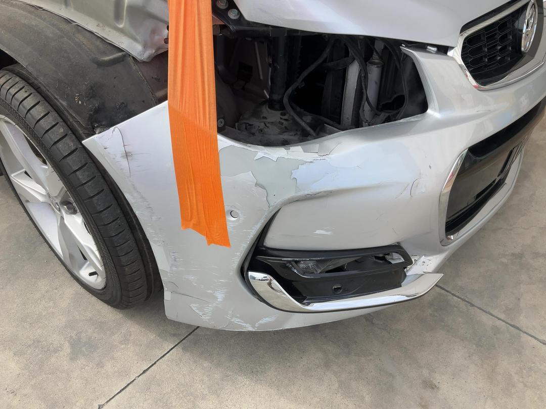 Photo '14' of Holden Commodore VF2 SV6