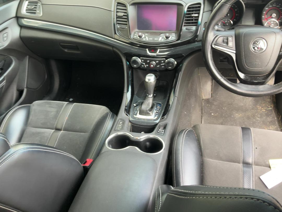Photo '16' of Holden Commodore VF2 SV6