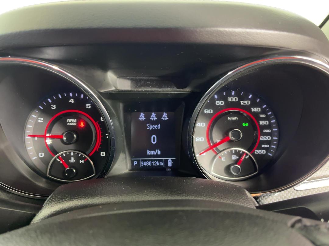 Photo '21' of Holden Commodore
