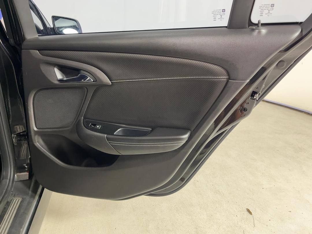 Photo '19' of Holden Commodore