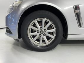 Photo '10' of Holden Commodore