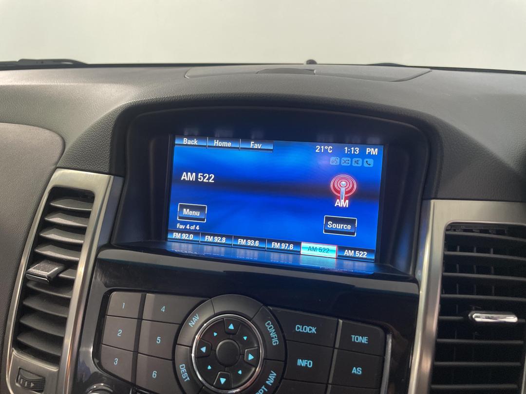 Photo '29' of Holden Cruze