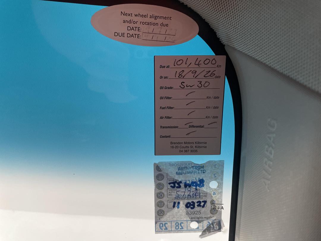 Photo '35' of Holden Cruze