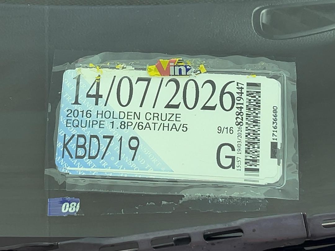 Photo '28' of Holden Cruze