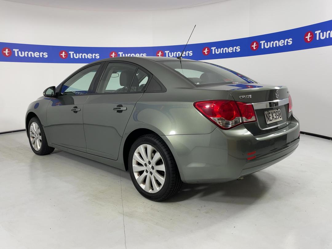 Photo '5' of Holden Cruze