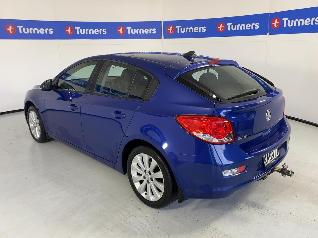 Photo '5' of Holden Cruze