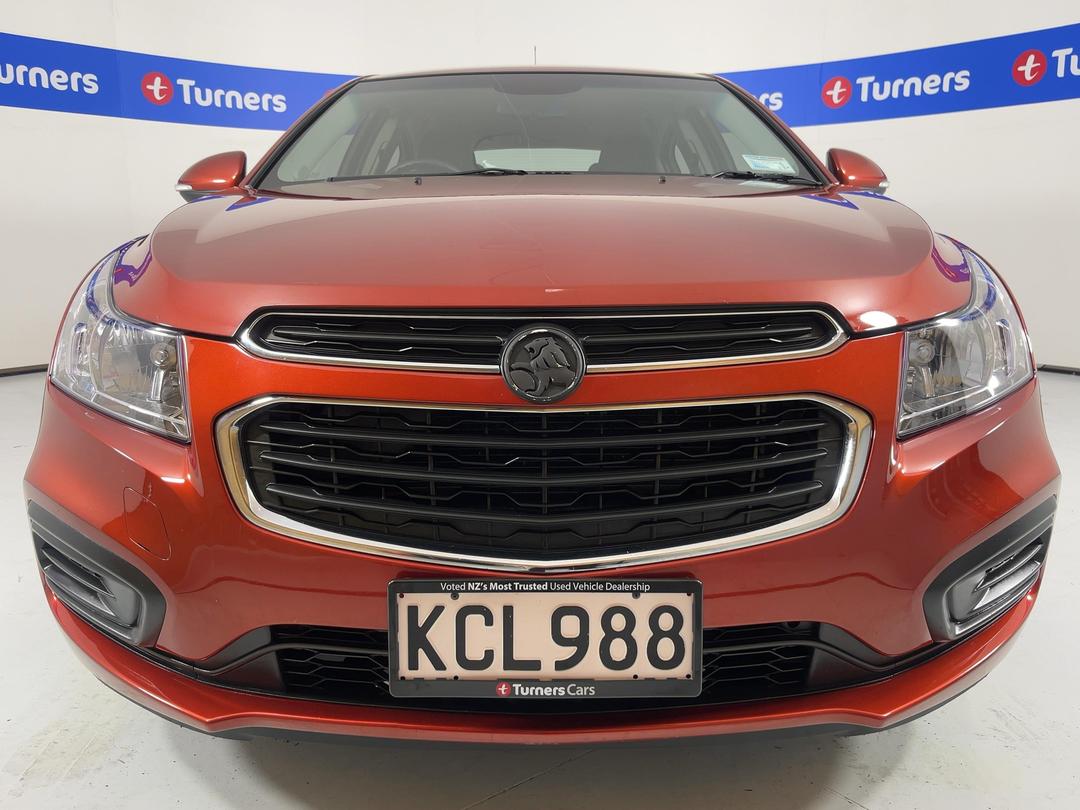 Photo '2' of Holden Cruze