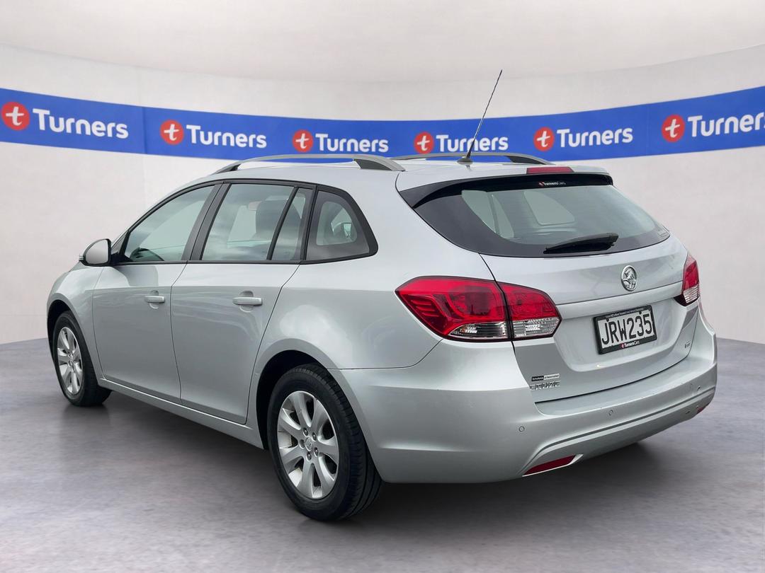 Photo '5' of Holden Cruze