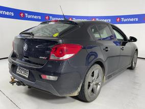 Photo '7' of Holden Cruze