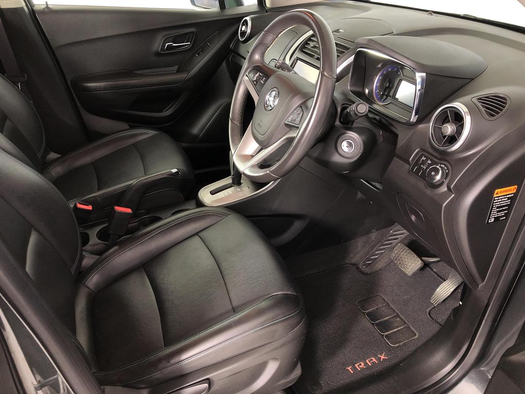 Photo '16' of Holden Trax