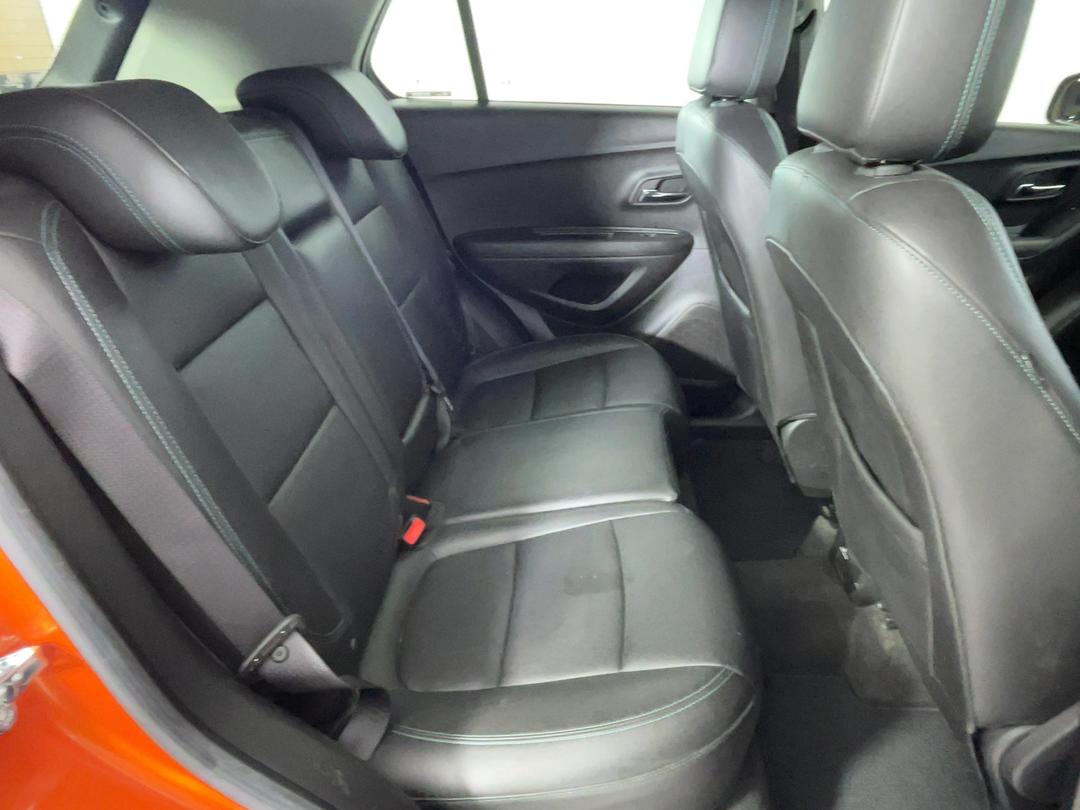 Photo '20' of Holden Trax