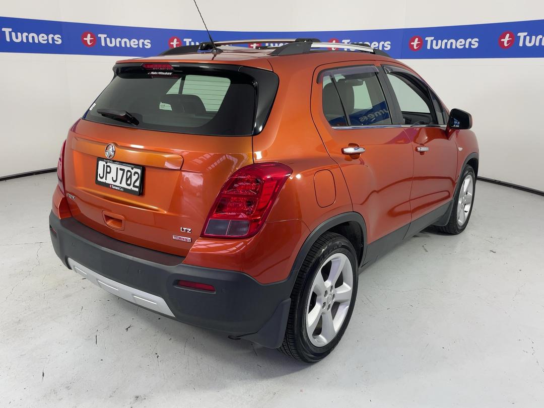 Photo '7' of Holden Trax